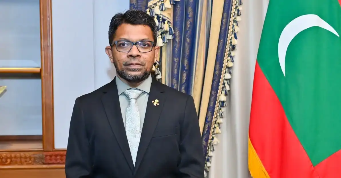 ރައީސުލްޖުމްހޫރިއްޔާގެ އޮފީހުގެ ޗީފް އޮފް ސްޓާފްގެ މަގާމުގައި ހުންނެވި އަބްދުﷲ ފަޔާޒު