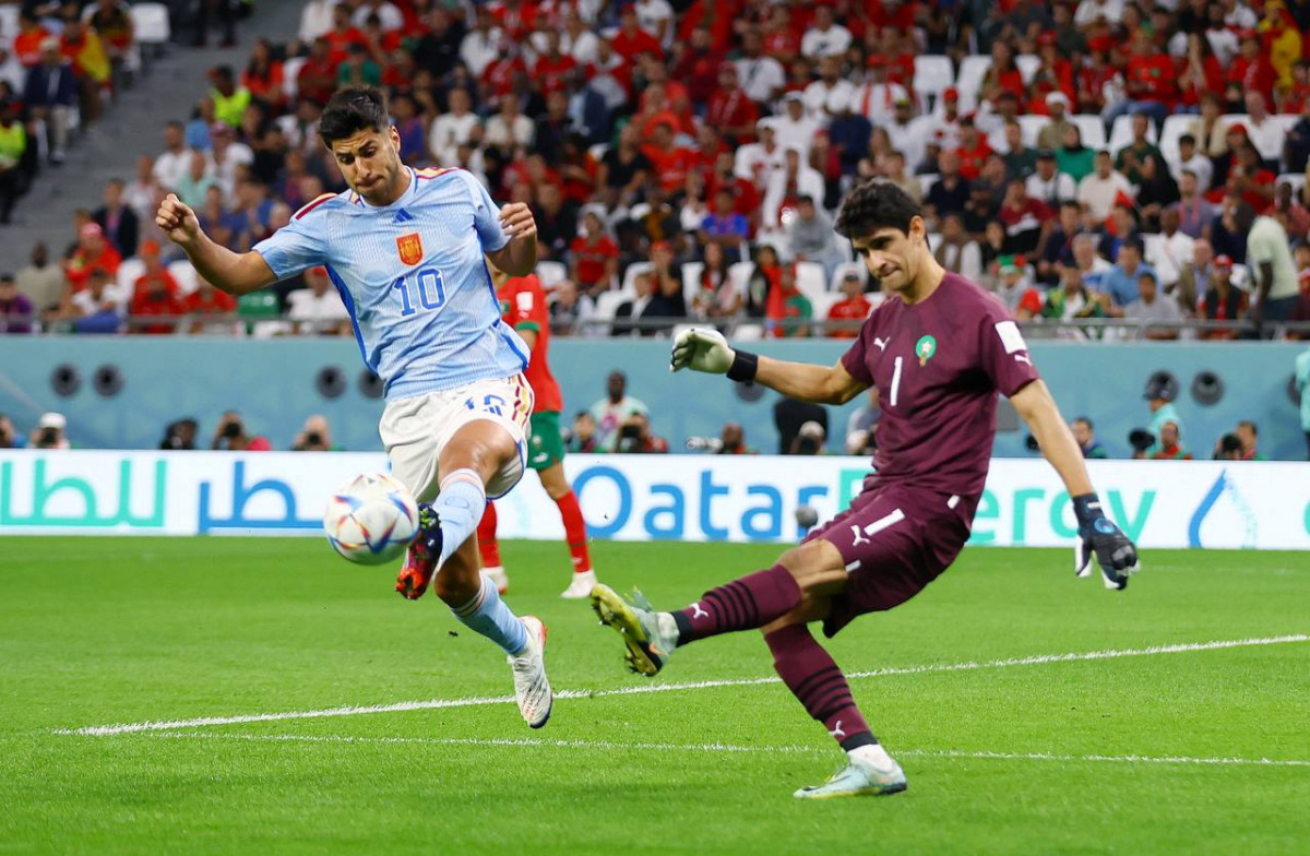 މޮރޮކޯ އަދި ސްޕެއިން ކުޅުނު މެޗުގެ ތެރެއިން - ފޮޓޯ: ރޮއިޓާސް