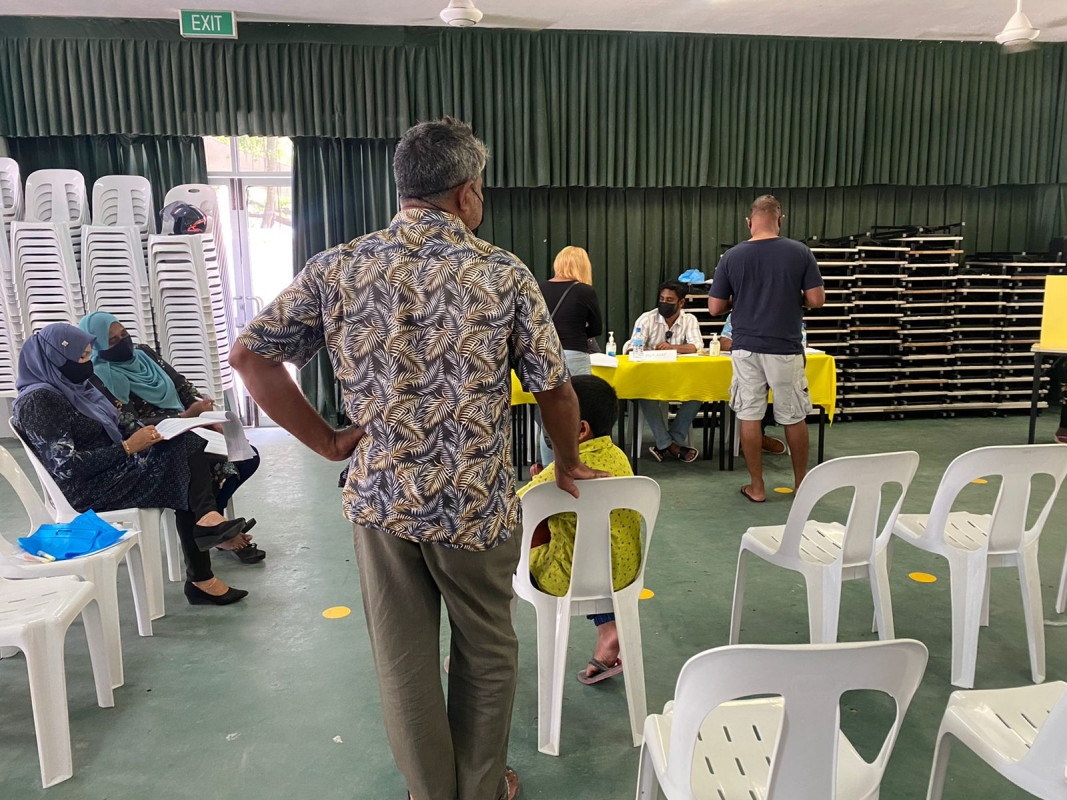 އެމްޑީޕީ ގައުމީ މަޖިލީހުގެ އިންތިޚާބު 2021 - މިފަހަރުގެ އިންތިޚާބުގައި 733 ކެންޑިޑޭޓުން ވާދަކުރާއިރު ވޯޓުލުމުގެ ހައްގު ލިބިފައިވާ މީހުންގެ އަދަދު 93،000ން މައްޗަށް އަރާ - ފޮޓޯ: އިންތިޚާބީ އޮފިޝަލުން