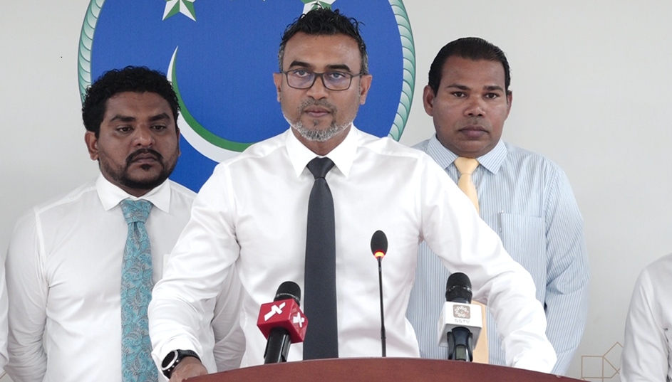 ހިތަދޫ ދެކުނު ދާއިރާގެ މެމްބަރު އިބްރާހިމް ނާޒިލް