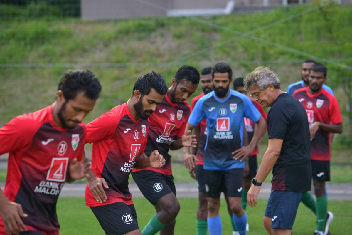 ޖަޕާނުގައި ޤައުމީ ޓީމުން ކުރިއަށް ގެންދާ ފަރިތަކުރުމުގެ ތެރެއިން