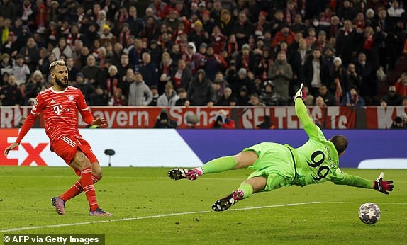 ބަޔާން އާއި ޕީއެސްޖީ ކުޅުނު މެޗުގެ ތެރެއިން. ގަދަ 8 އަށް ދިޔައީ ބަޔާން