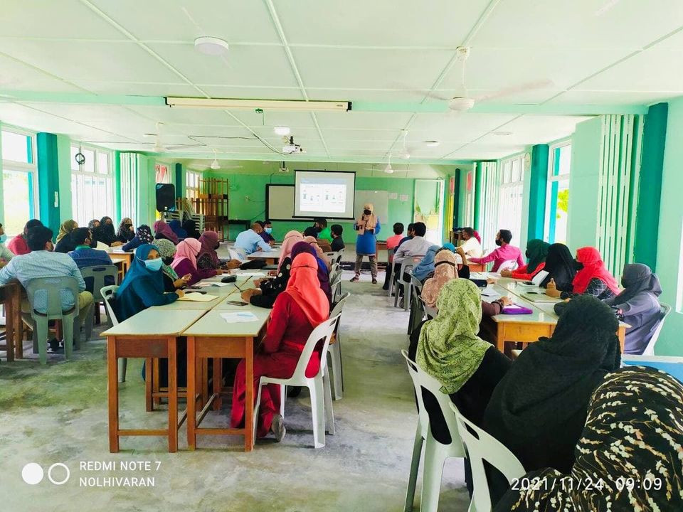 ނޮޅިވަރަމު ސްކޫލް ހޯލްގައި ބައްދަލުވުމެއް ކުރިއަށްދަނީ