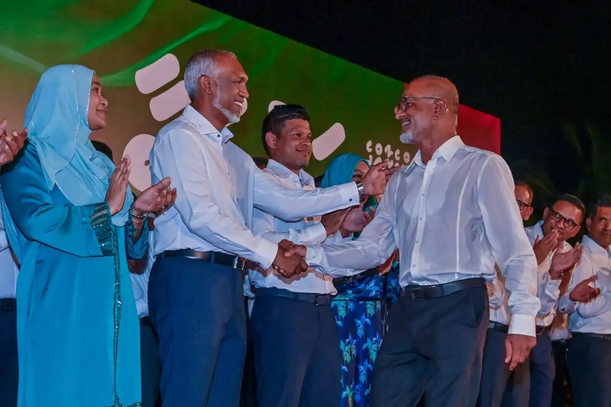 މަޖިލީހުގެ ނައިބު ރައީސް ނާޒިމާއި ރައީސް މުއިއްޒު
