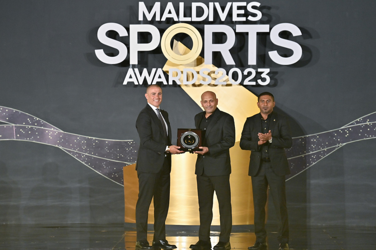 މިދިޔަ އަހަރުގެ އެންމެ ރަނގަޅު އެސޯސިއޭޝަންގެ އެވޯޑް ބެޑްމިންޓަންއަށް ދެނީ