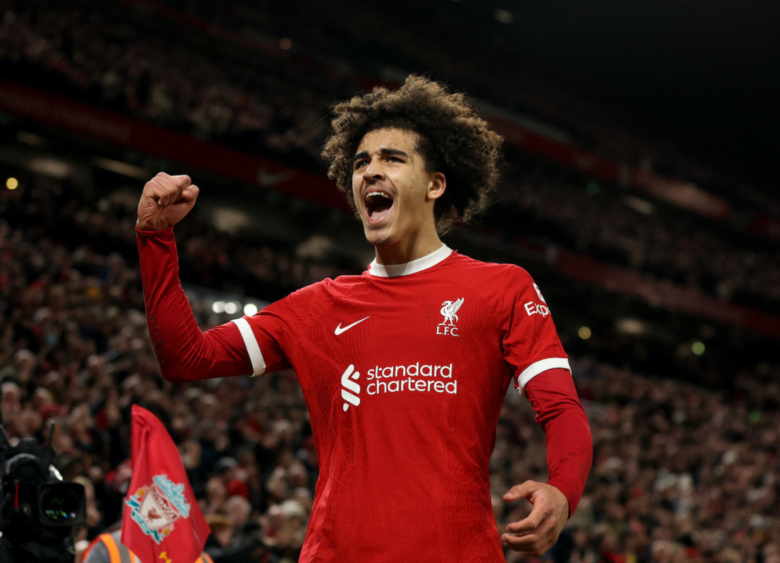 ކްއާޓާއިން ޖާގަ ހޯދި މެޗުގައި ލަނޑުޖެހުމަށްފަހު ލިވަޕޫލްގެ ޑަންސް