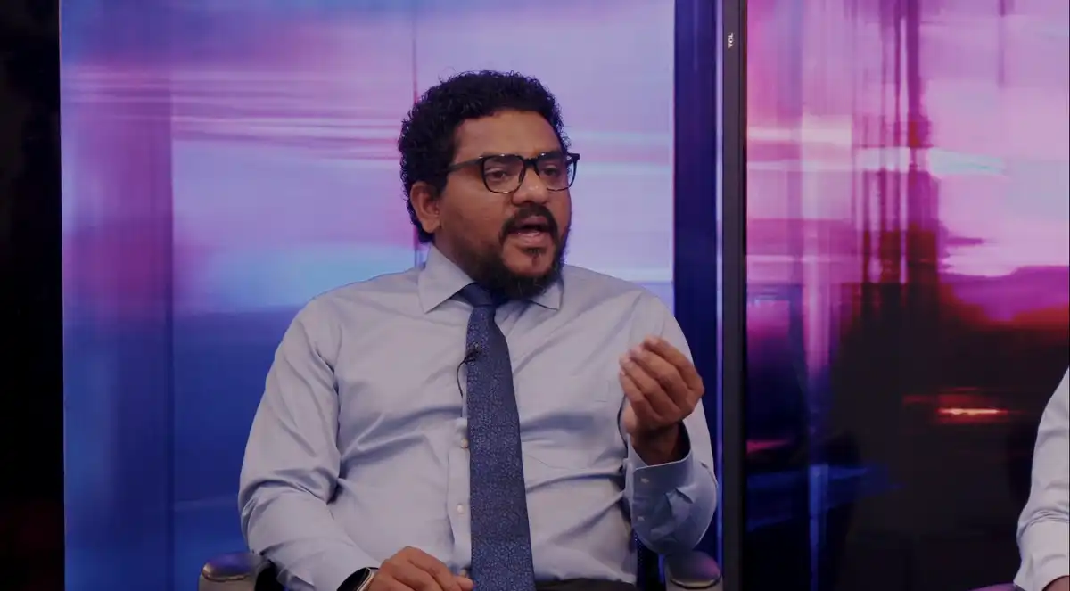 ޤައުމުގެ ޙާލަތު ގޯސްވަމުންދަނީ ރައީސް މުއިއްޒުގެ "ސިނގު ރުޅީގެ" ސަބަބުން: މައުރޫފް