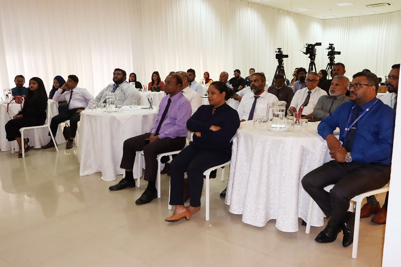 މީޑިއާ ޓްރެއިނިންގ