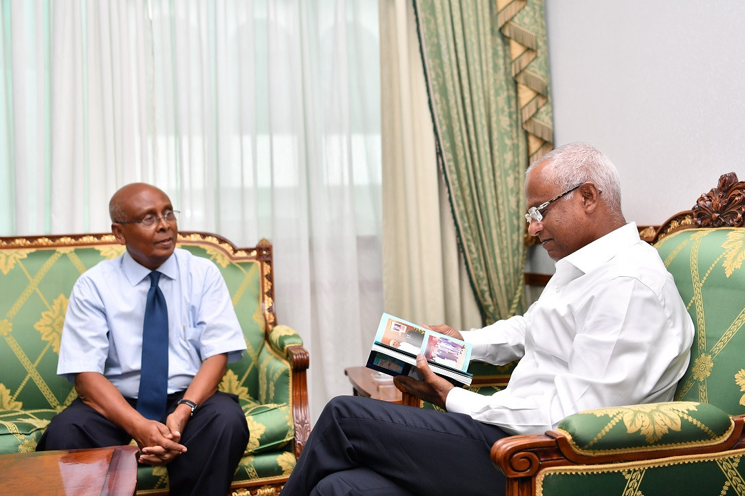 President receives book on reflections by Ahmed Saleem titled ‘Riveli’