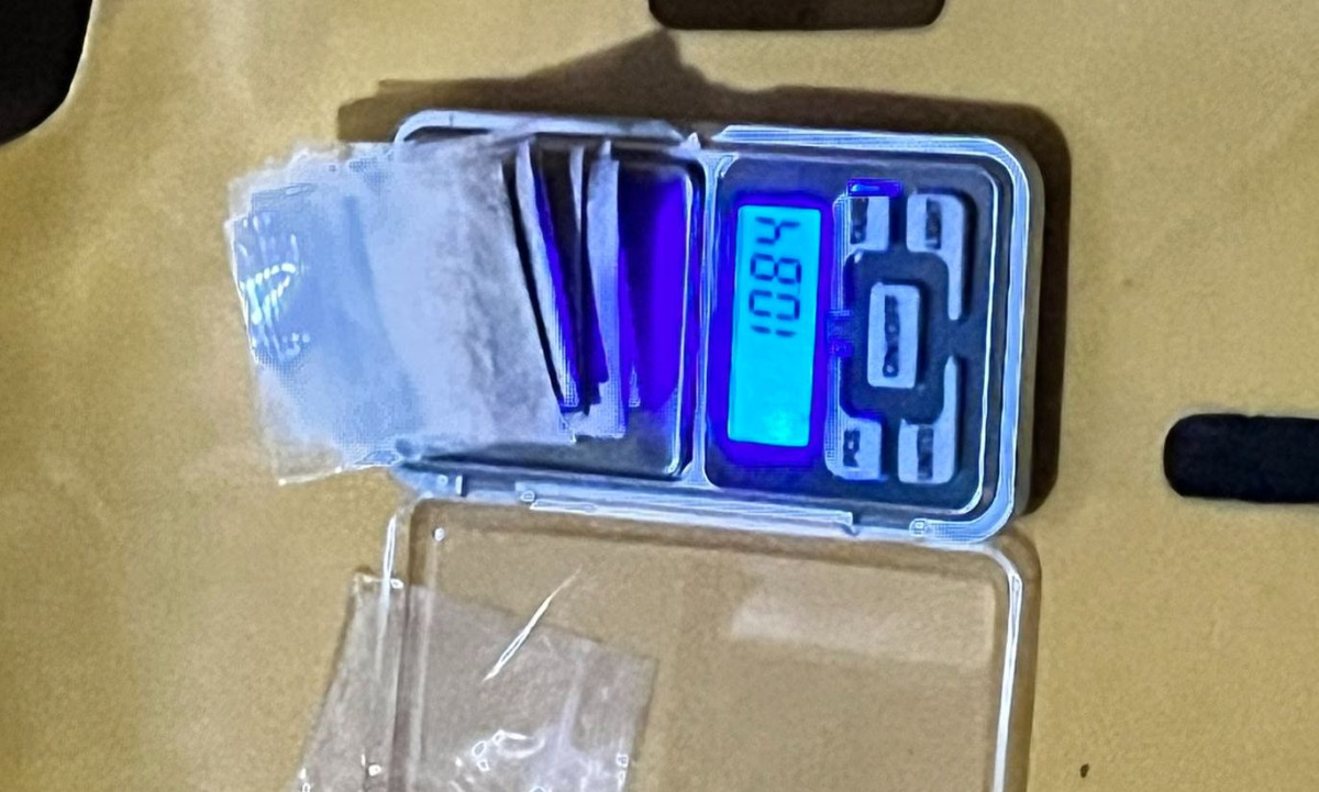 މަސްތުވާތަކެތީގެ އޮޕަރޭޝަންތަކެއްގައި އަތުލައިގަނެފައިވާ ބައެއް ތަކެތި