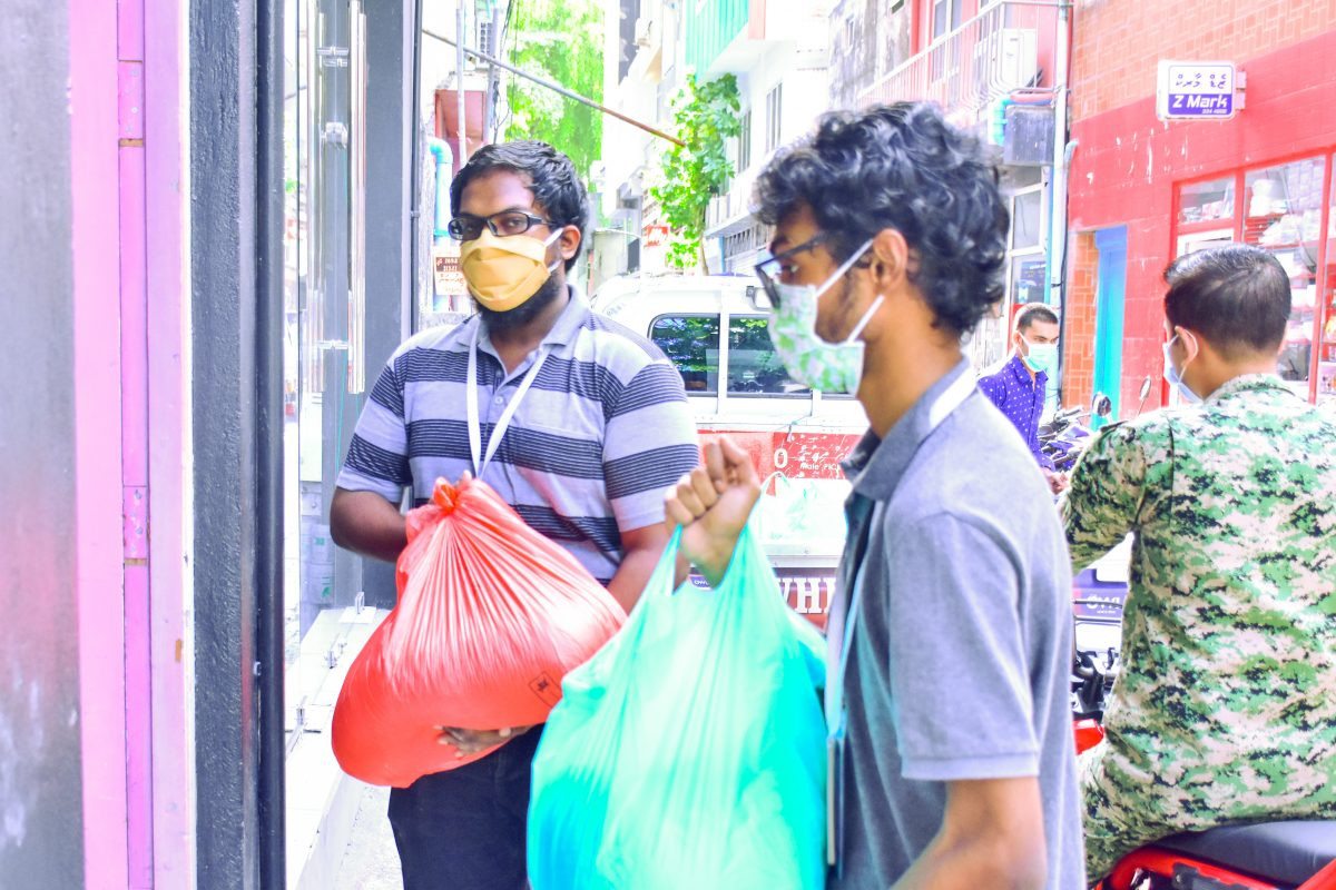 މަހަލްދީބް ފައުންޑޭޝަންގެ "ގިފްޓް އަ ސްމައިލް" ހަރަކާތުގެ ތެރެއިން