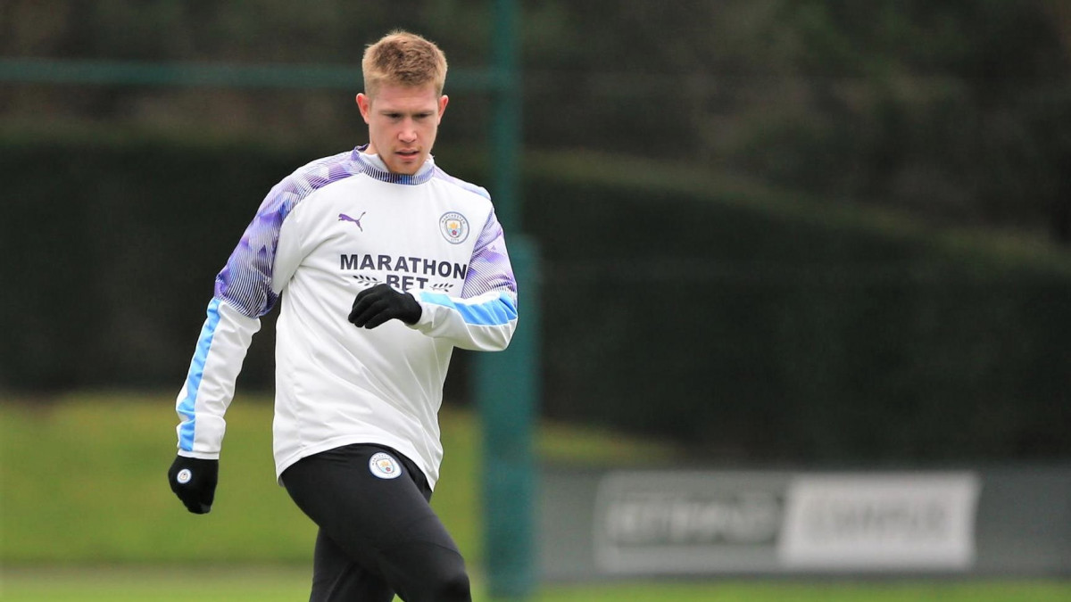 މެންޗެސްޓާ ސިޓީއަށް ކުޅެމުން އަންނަ ބެލްޖިއަމުގެ މިޑްފީލްޑަރު ކެވިން ޑި ބްރޭނާ