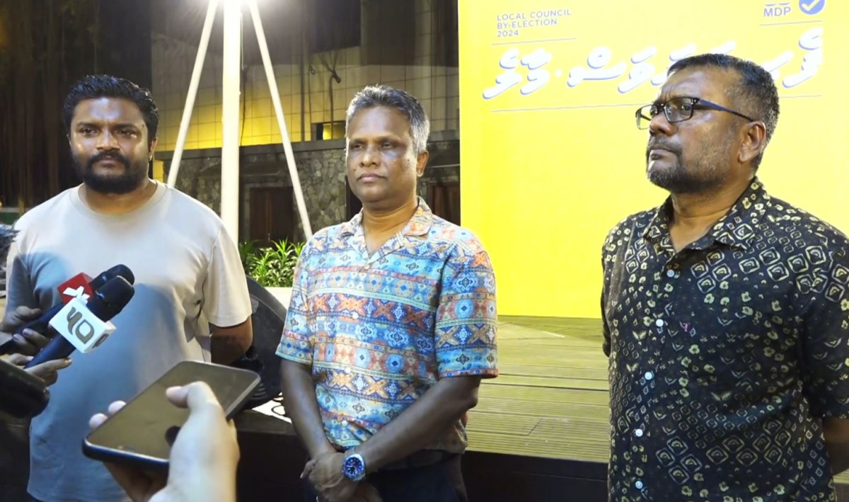 މާލޭ ސިޓީ މޭޔަރުކަމުގެ އިންތިޚާބު ކާމިޔާބު ކުރެއްވި އާދަމް އާޒިމް