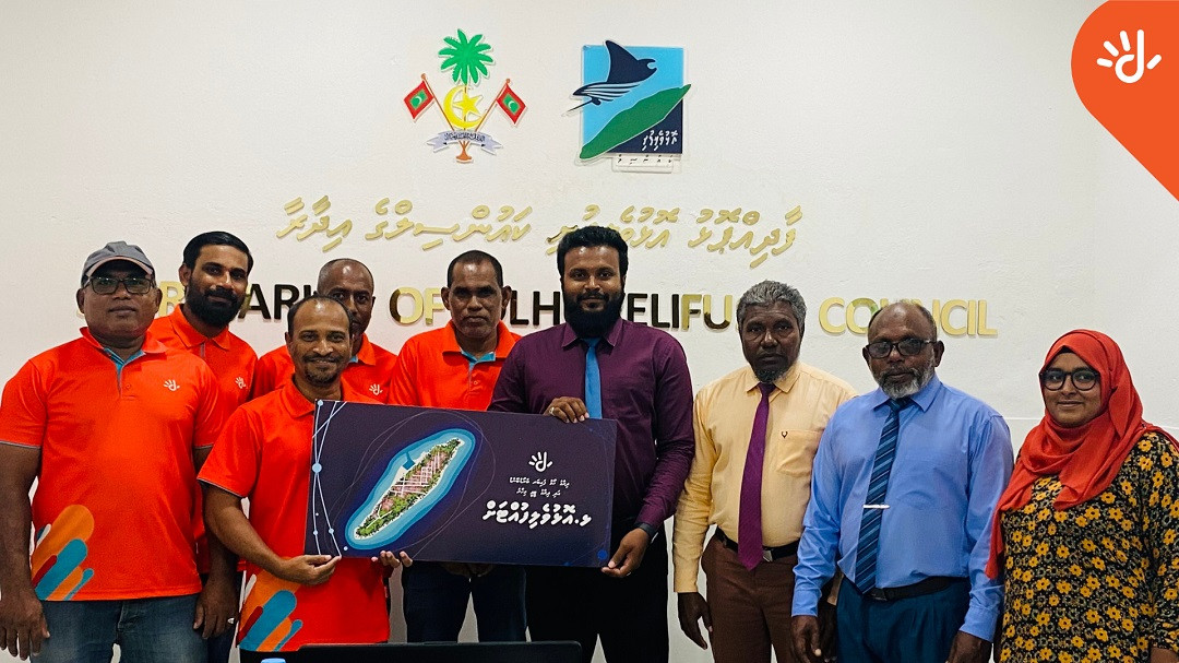 DhiraaguTV and Fibre Broadband launched in Lh.Olhuvelifushi