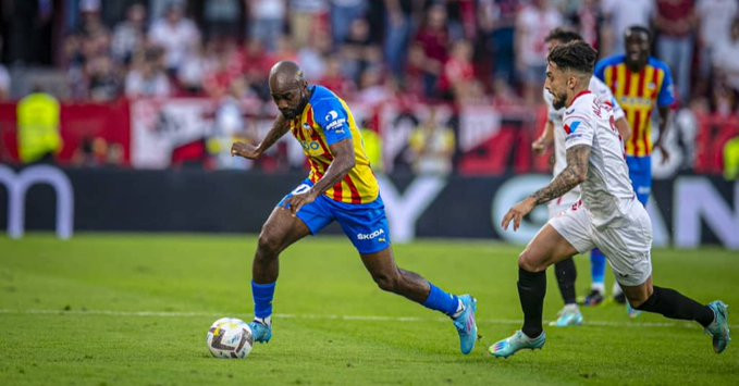 ސެވިއްޔާ އިން ކުޅުނު މެޗުގެ ތެރެއިން