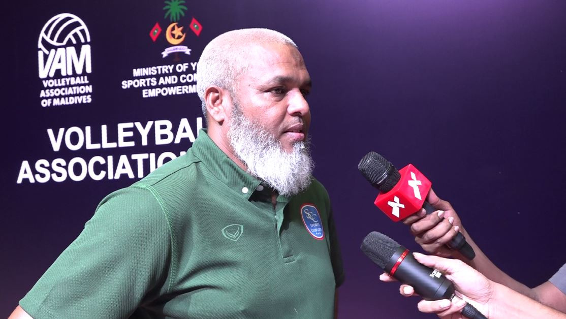 ސިޓީގެ ކޯޗު ހުސެއިން ޝަރީފް (ނަލަ)