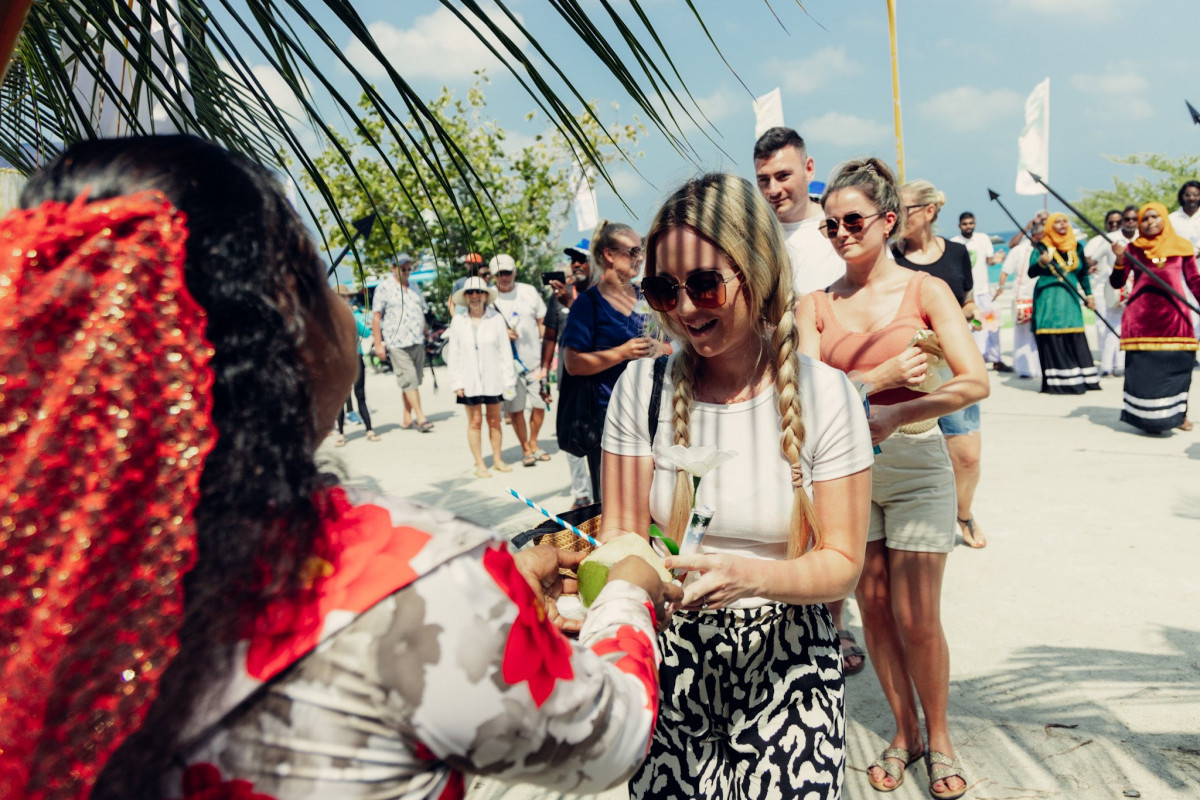 ސަވާދީއްތަ ދަތުރުގެ ތެރެއިން - އއ. ރަސްދޫއަށް ބައިވެރިން ދިޔުން