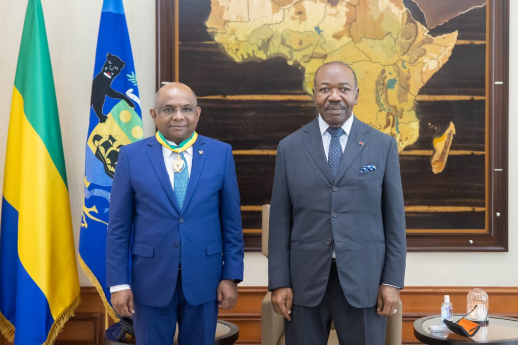 Maldives foreign minister conferred Gabon’s National Order of Merit