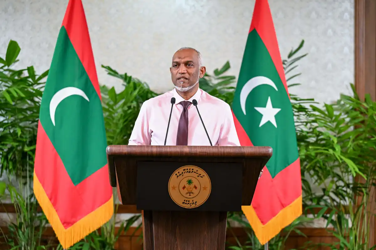 ރައީސުލްޖުމްހޫރިއްޔާ ޑޮކްޓަރު މުޙައްމަދު މުޢިއްޒު ބޭއްވެވި ނޫސްވެރިންގެ ބައްދަލުވުމެއްގެ ތެރެއިން.
