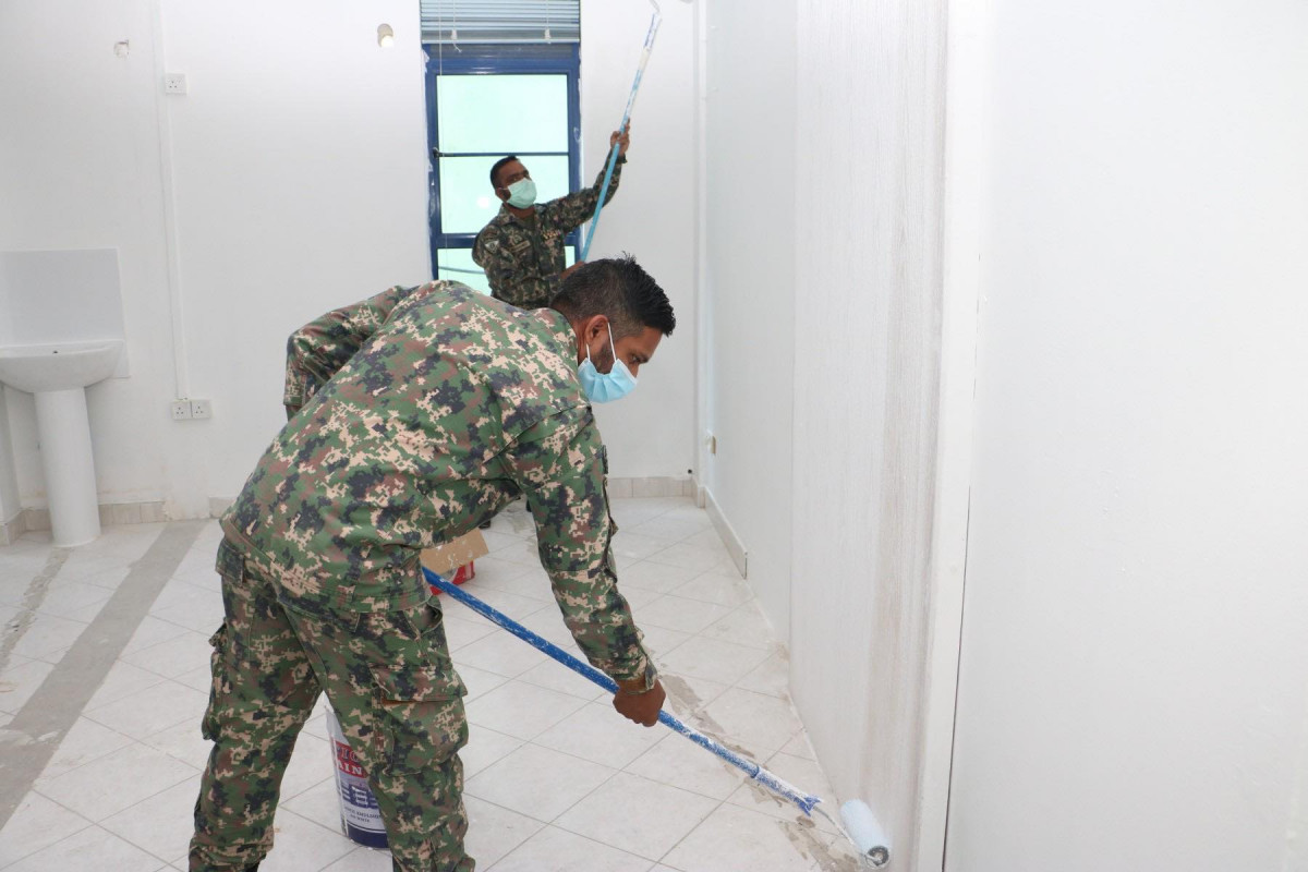 ކޮވިޑް ފެސިލިޓީގެ މަސައްކަތުގައި ސިފައިން ހަރަކާތްތެރިވަނީ