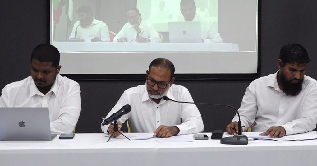 އަދާލަތު ޕާޓީގެ މަޝްވަރާ މަޖިލީހުގެ ބައްދަލުވުމުގެ ތެރެއިން