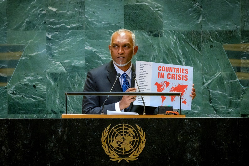 ރައީސުލްޖުމްހޫރިއްޔާ، ޑޮކްޓަރ މުޙައްމަދު މުޢިއްޒު އދ. ގެ އާންމު މަޖިލީހުގެ 79 ވަނަ ބައްދަލުވުމުގެ ބަހުސްގައި ބައިވެރިވެވަޑައިގެންނެވުން