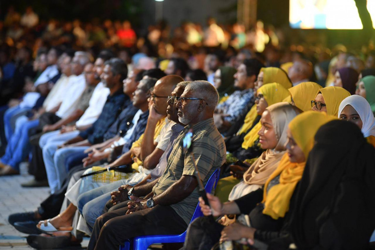 އެމްޑީީޕީ ރިޔާސީ ޓިކެޓް، ރައީސް ސާލިޙަށް ހަވާލުކުރެއްވުމަށް ބޭއްވި ޖަލްސާގެ ތެރެއިން - ރައީސް ވިދާޅުވި ގޮތުގައި މި މަސައްކަތުގައި އެމަނިކުފާނުގެ ދައުރަކީ އެމްޑީޕީއަށް، ރާއްޖޭގެ ވެރިކަން ހޯދައި ދިނުން - ފޮޓޯ: އެމްޑީޕީ