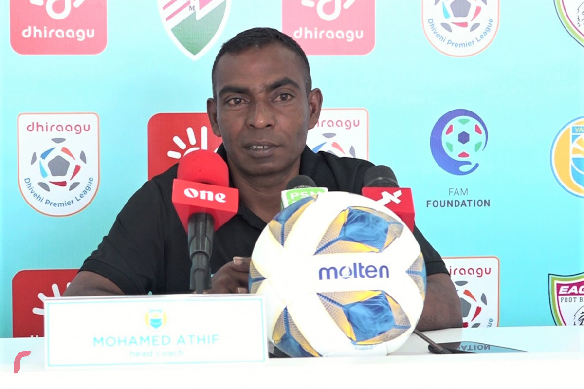 ކުލަބު ވެލެންސިއާގެ ކޯޗު މުޙައްމަދު އާތިފް (އާތީ)