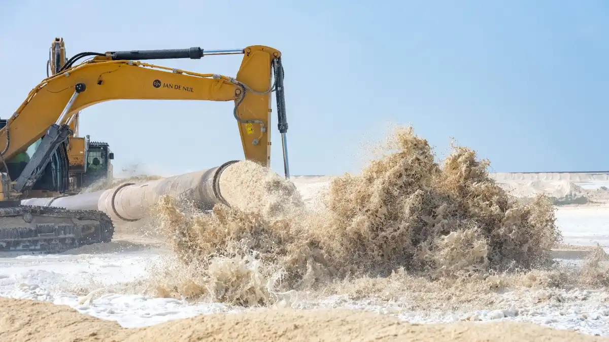 ފުށި ދިއްގަރު ފަޅު ހިއްކުމުގެ މަސައްކަތް ކުރިއަށް ދަނީ