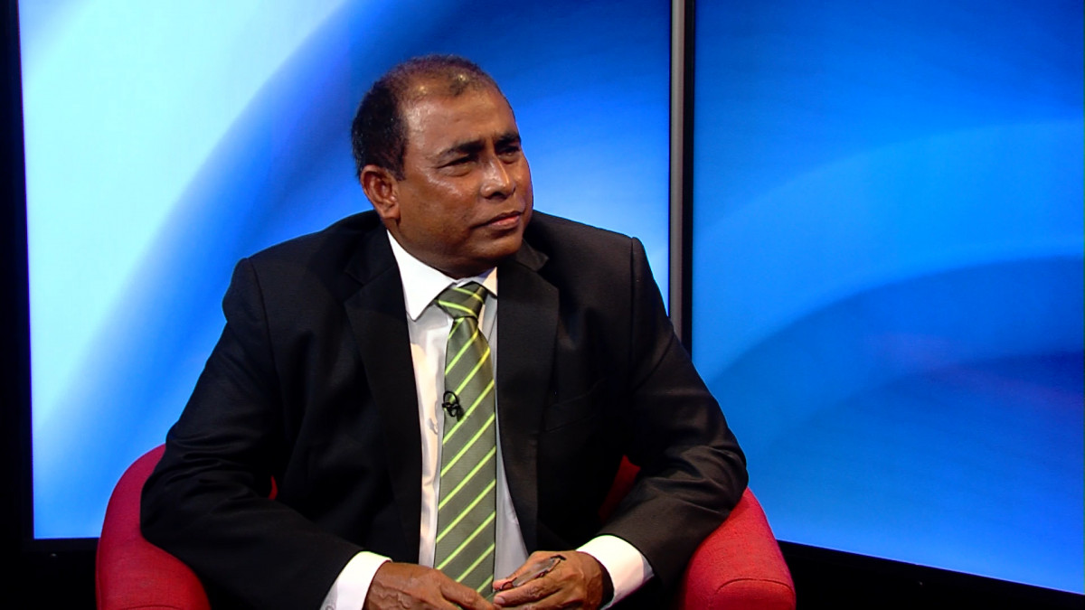 މިނިސްޓަރ މައުސޫމް ރާއްޖެޓީވީގެ ފަލަ ސުރުޚީ ޕްރޮގްރާމްގައި ވާހަކަފުޅުދައްކަވަނީ