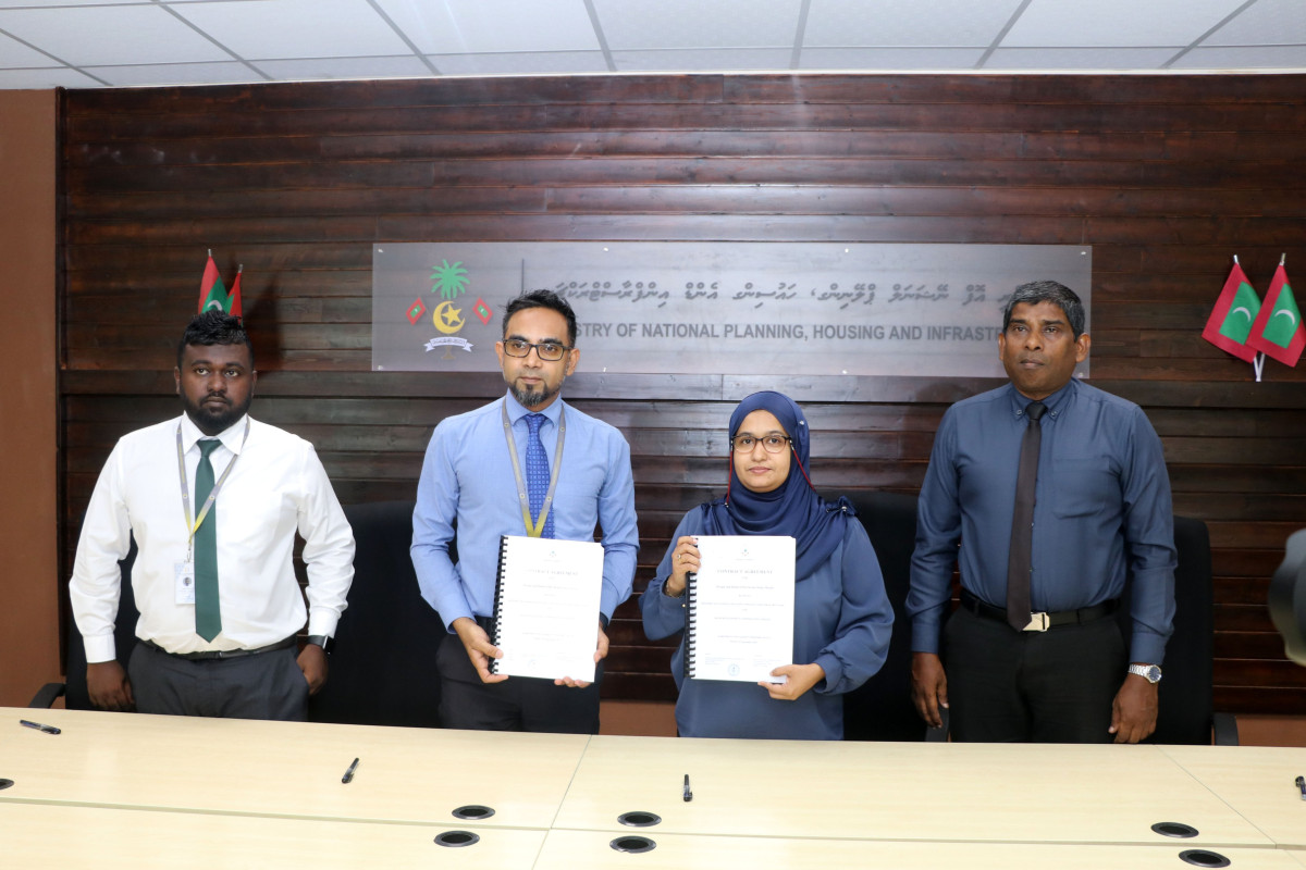 ހއ. ކެލާ މަގު ހެދުމުގެ މަޝްރޫއުގެ އެއްބަސްވުމުގައި ސޮއިކުރުން