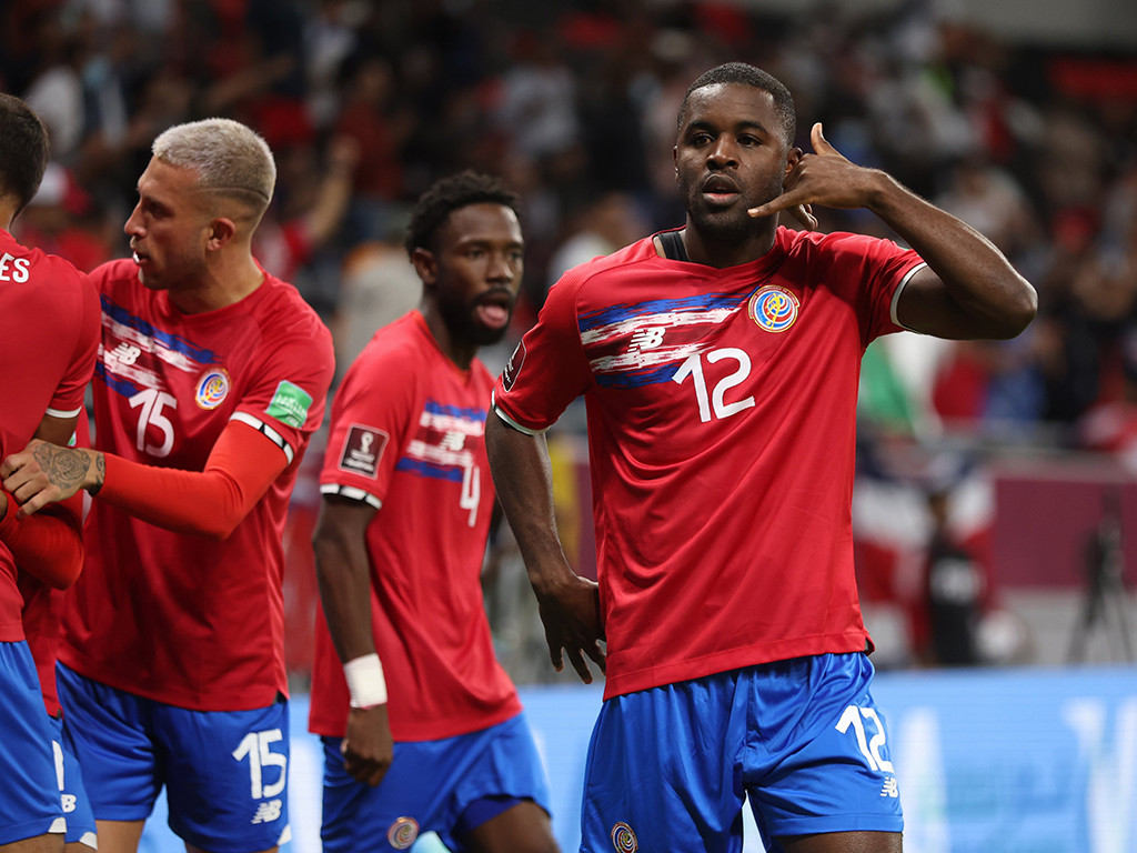 ވަރލްޑްކަޕް ޖާގައަށްފަހު ކޮސްޓަ ރިކާއިން އުފާފާޅުކުރަނީ: ފޮޓޯ-ފީފާ ވަރލްްކަޕް ޓްވީޓަރ