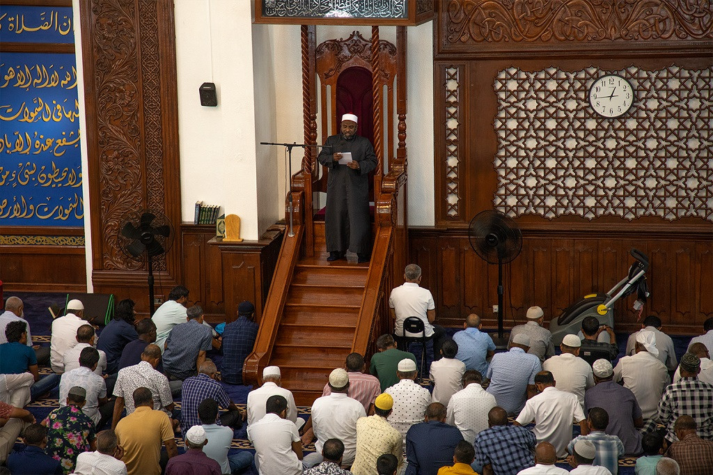 ހުކުރު ނަމާދު