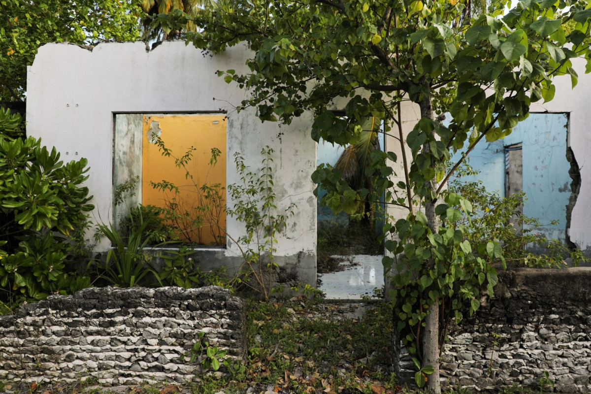 ލ. ކަޅައިދޫ - ސުނާމީ ކާރިސާގައި ކަޅައިދޫގެ ބޮޑު ބައެއް ވަނީ ހަލާކުވެފައި - ފޮޓޯ: މުހައްމަދު އަނިލް / ރާއްޖެއެމްވީ