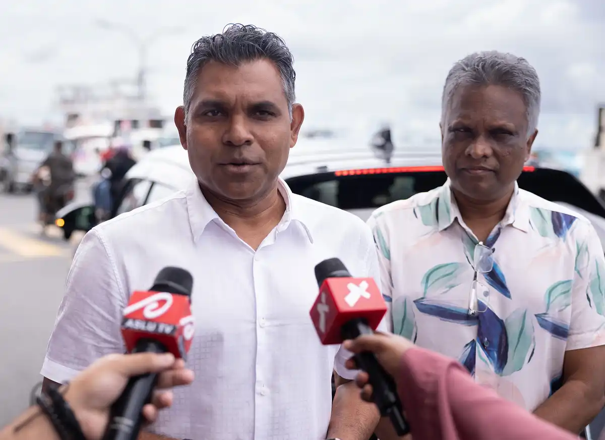 ކުރީގެ ނައިބު ރައީސް ފައިސަލް ނަސީމް އަދި މާލެ ސިޓީގެ މޭޔަރު އާދަމް އާޒިމް