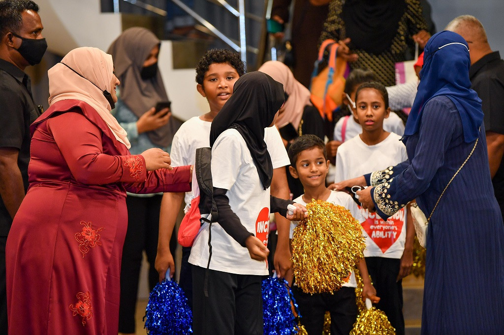 ރިވެލި އެވޯޑް 2021 - ރައީސް ސާލިޙު ވިދާޅުވީ، ނުކުޅެދުންތެރިކަން ހުންނަ މީހުންނަށް ބޭނުންވާ އެކި އާލާތްތައް ފަސޭހައިން ލިބޭނެ އިންތިޒާމެއް ހަމަޖައްސަން ސަރުކާރުން މިހާރު މަސައްކަތްތަކެއް ކުރަމުން އަންނަކަމަށް - ފޮޓޯ: ރައީސް އޮފީސް