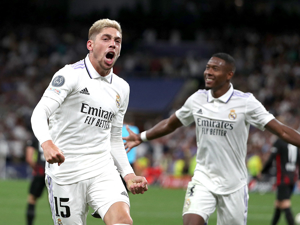 ފެޑެރީކޯ ވަލްވާޑޭ އުފާ ފާޅުކުރަނީ