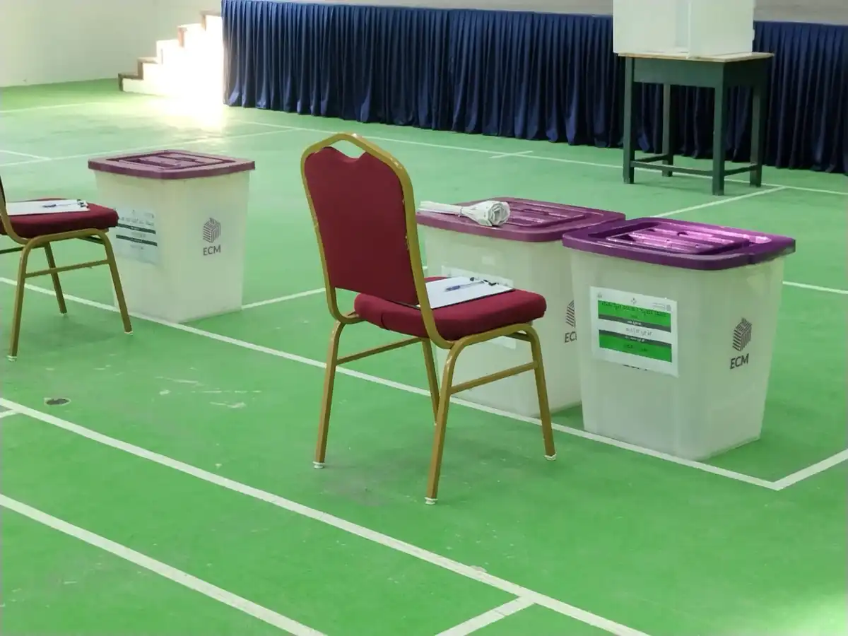 3 އިންތިޚާބަށް ވޯޓުލުމަށް ތައްޔާރުވެފައި