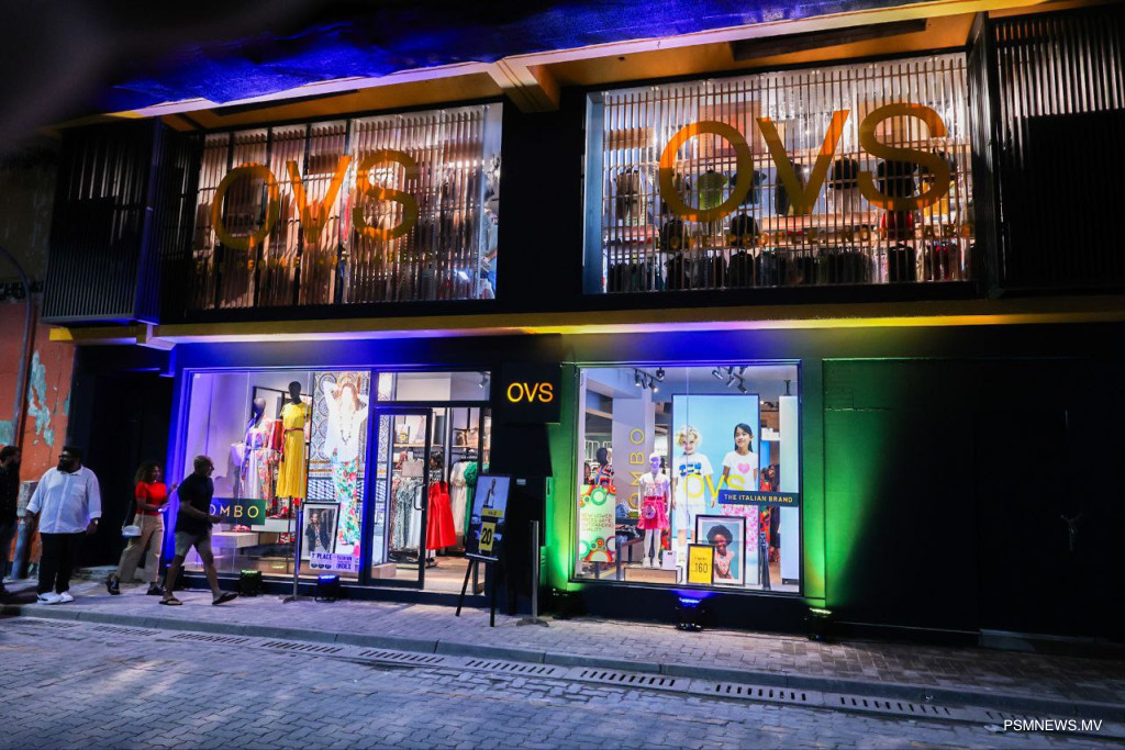 މެދުޒިޔާރާތް މަގުގައި ހުޅުވި އިޓަލީގެ މަޝްހޫރު އޯވީއެސްގެ ފިހާރަ