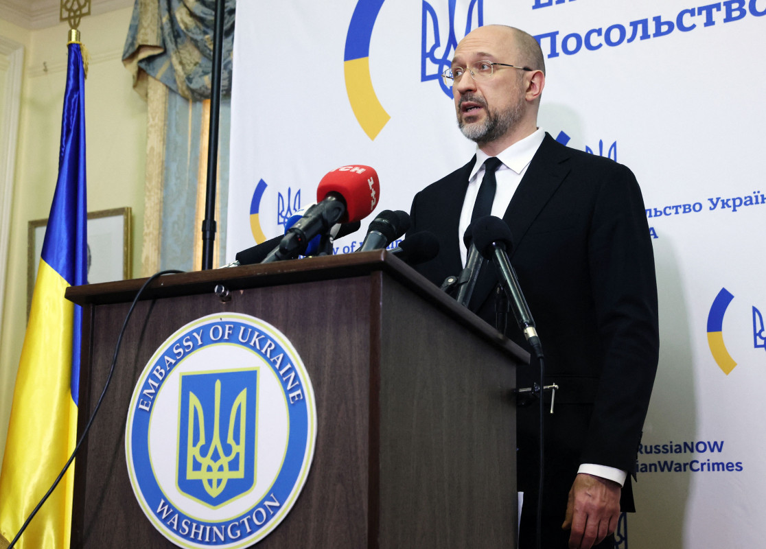 ޔޫކްރޭނުގެ ބޮޑުވަޒީރު ޑެނީސް ޝްމޭހަލް