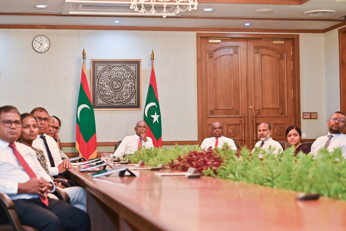 ކެބިނެޓް ބައްދަލުވުމެއްގެ ތެރެއިން