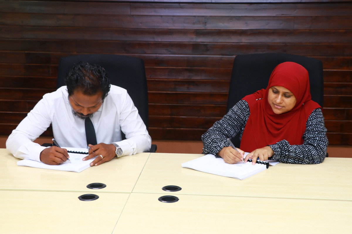 ގެމަނަފުށި މަގުތައް ތާރުއެޅުމުގެ އެއްބަސްވުމުގައި ސޮއިކުރަނީ