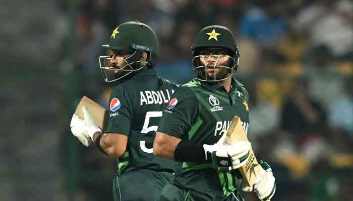 ޕާކިސްތާނުގެ ދެ ބެޓްސްމަނުން