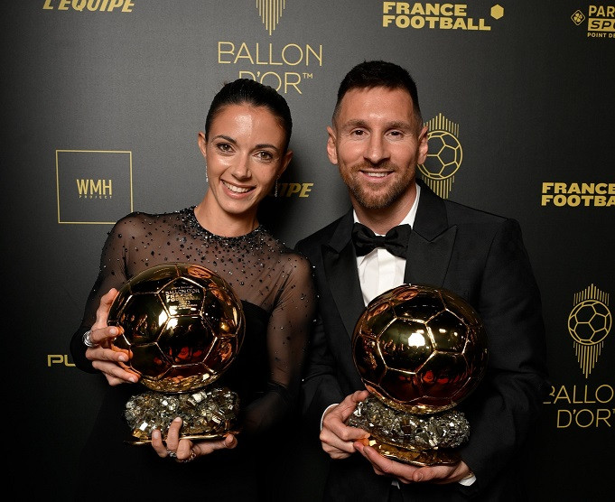 ބެލޮންޑީއޯ އެވޯޑާއެކު މެސީ (ކ) އާއި ބާސެލޯނާގެ ބޮންމާޓީ