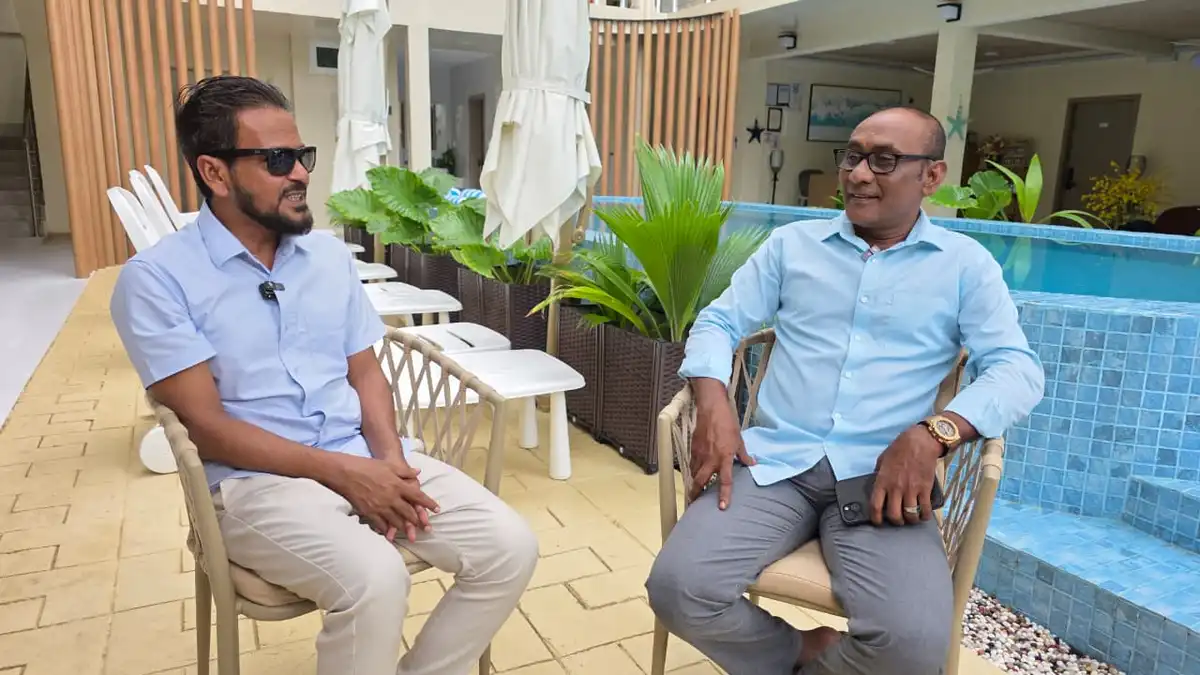 Mohamed Shameem, President of the B. Kamadhoo Eid Committee, speaking during Wednesday's episode of the "Fashaairu" program.