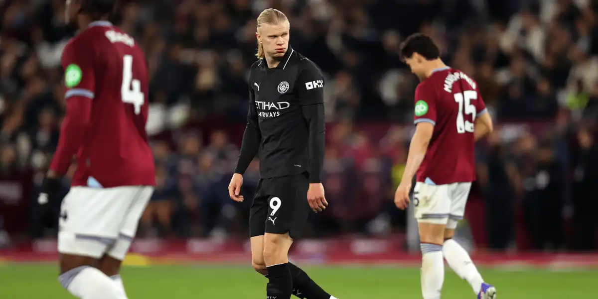 ވެސްޓް ހޭމްއާ ދެކޮޅަށް ކުޅުނު މެޗުގައި ސިޓީގެ ހާލަންޑް