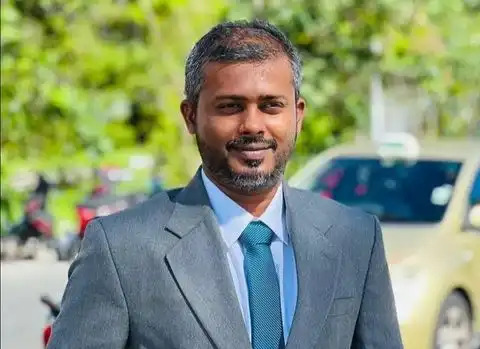މި ސަރުކާރުގެ ކުރީގެ ޑެޕިއުޓީ މިނިސްޓަރު ހަސަން ޒިހާން