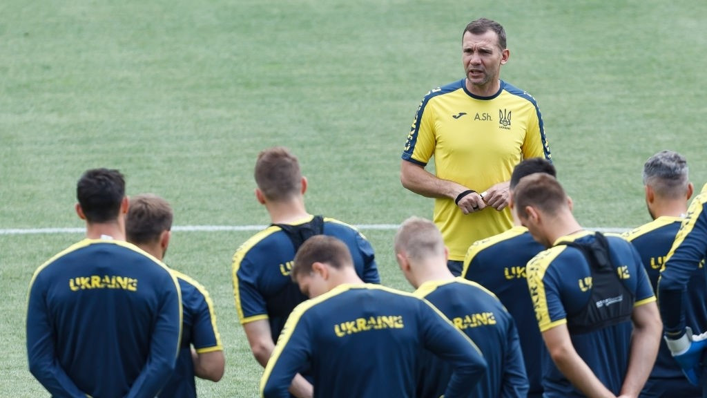 ނޯތު މެސެޑޯނިއާ މެޗުގެ ކުރިން ޔޫކްރޭނުން ކުރިއަށްގެންދިޔަ ތަމްރީނުތަކުގެ ތެރެއިން