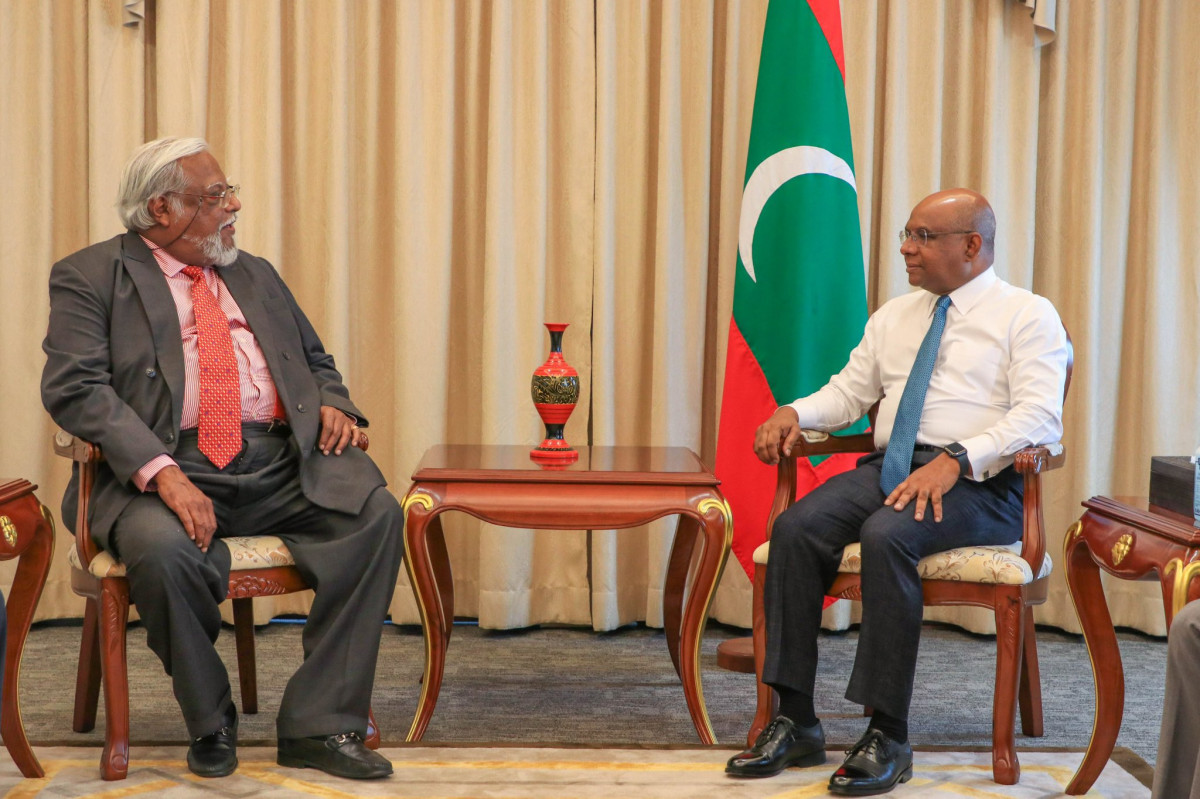 Presidential Envoy and Advisor to Sri Lankan President calls on FM Shahid