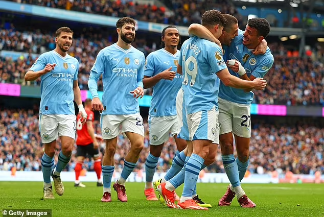 މެންޗެސްޓާ ސިޓީގެ ކުޅުންތެރިން